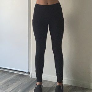 Black Lulu Lemon Leggings